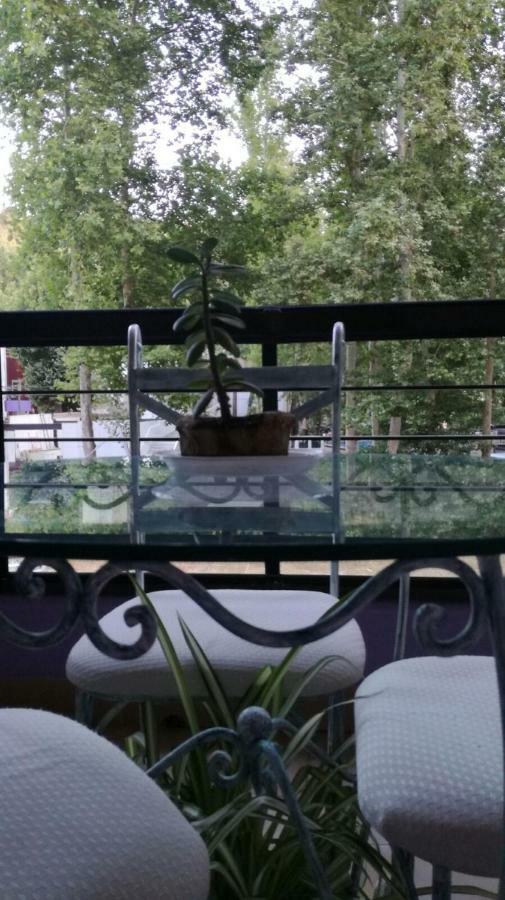 Apartamentos Los Robles Алкала дел Хукар Екстериор снимка